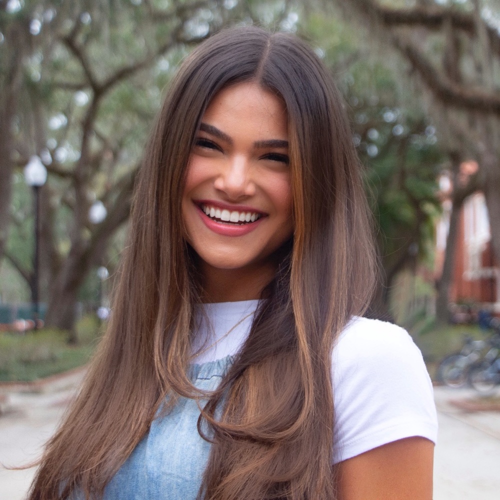 Meet your Posher, Lexie